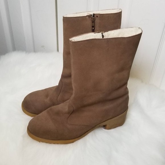 Yodelers Shoes - VINTAGE Yodelers Suede Boots